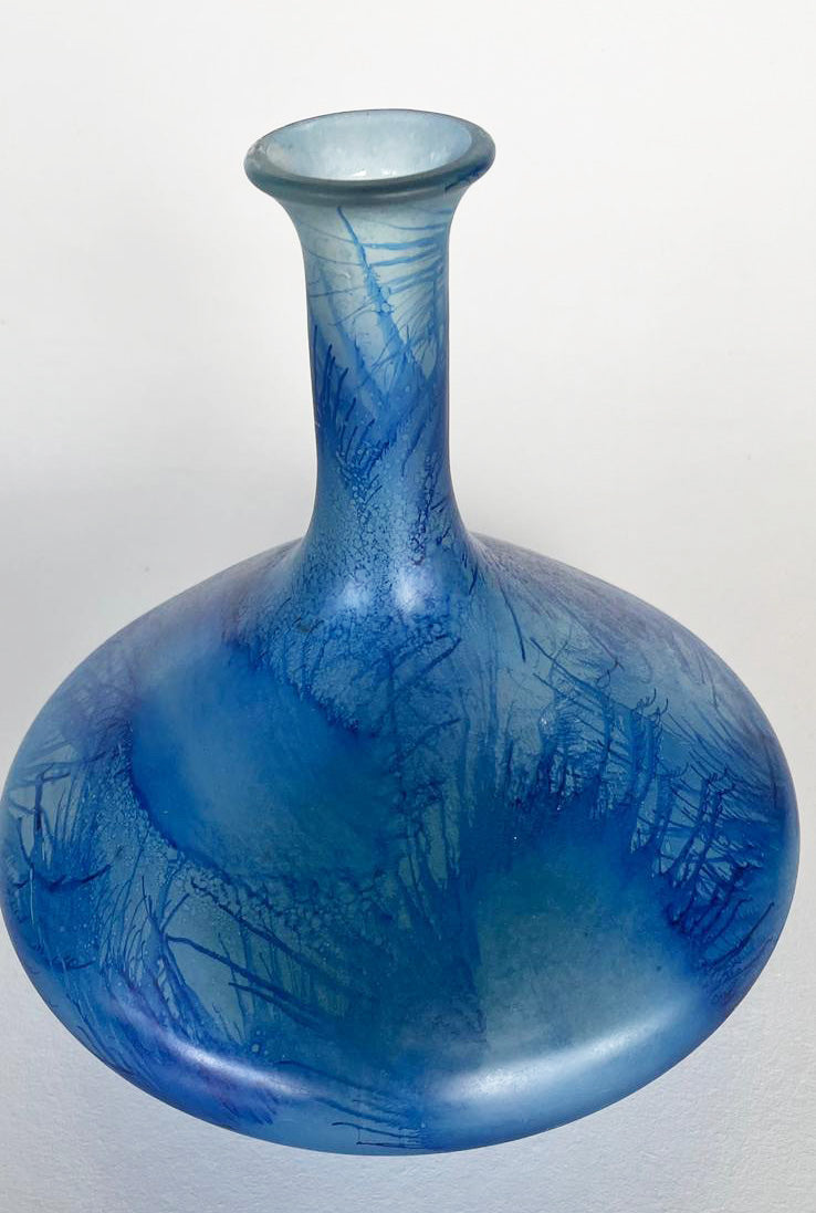 Blue squat vase long neck