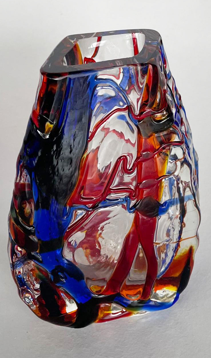 Art vase
