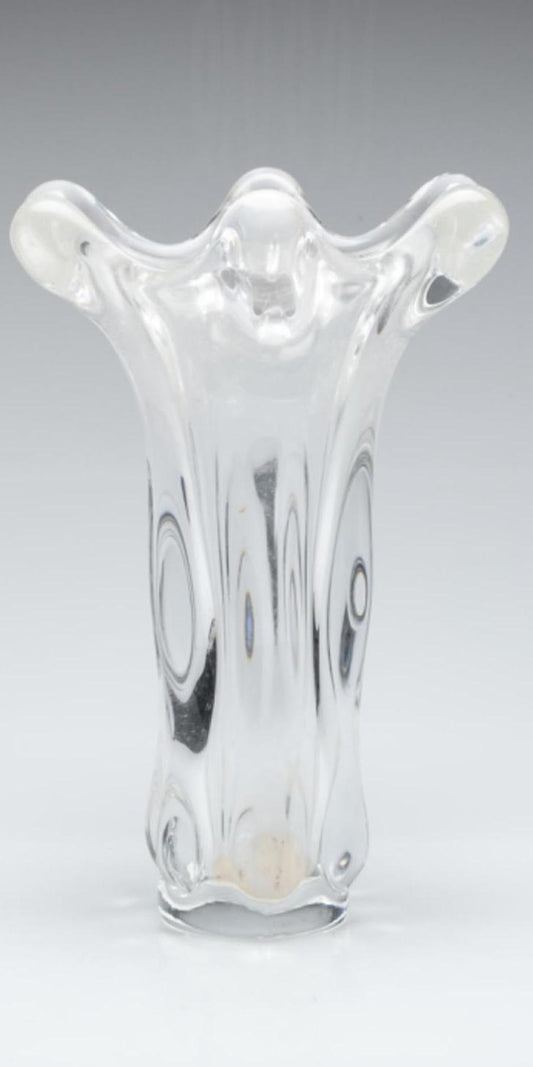 Clear wavy glass